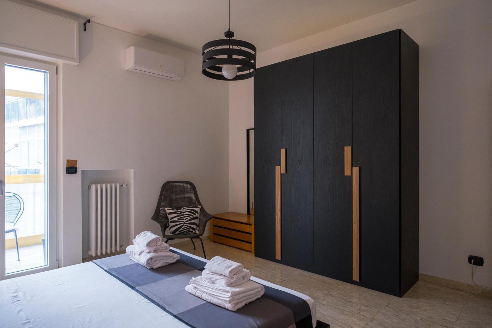 Caliph House 128 Apartment Бари Екстериор снимка