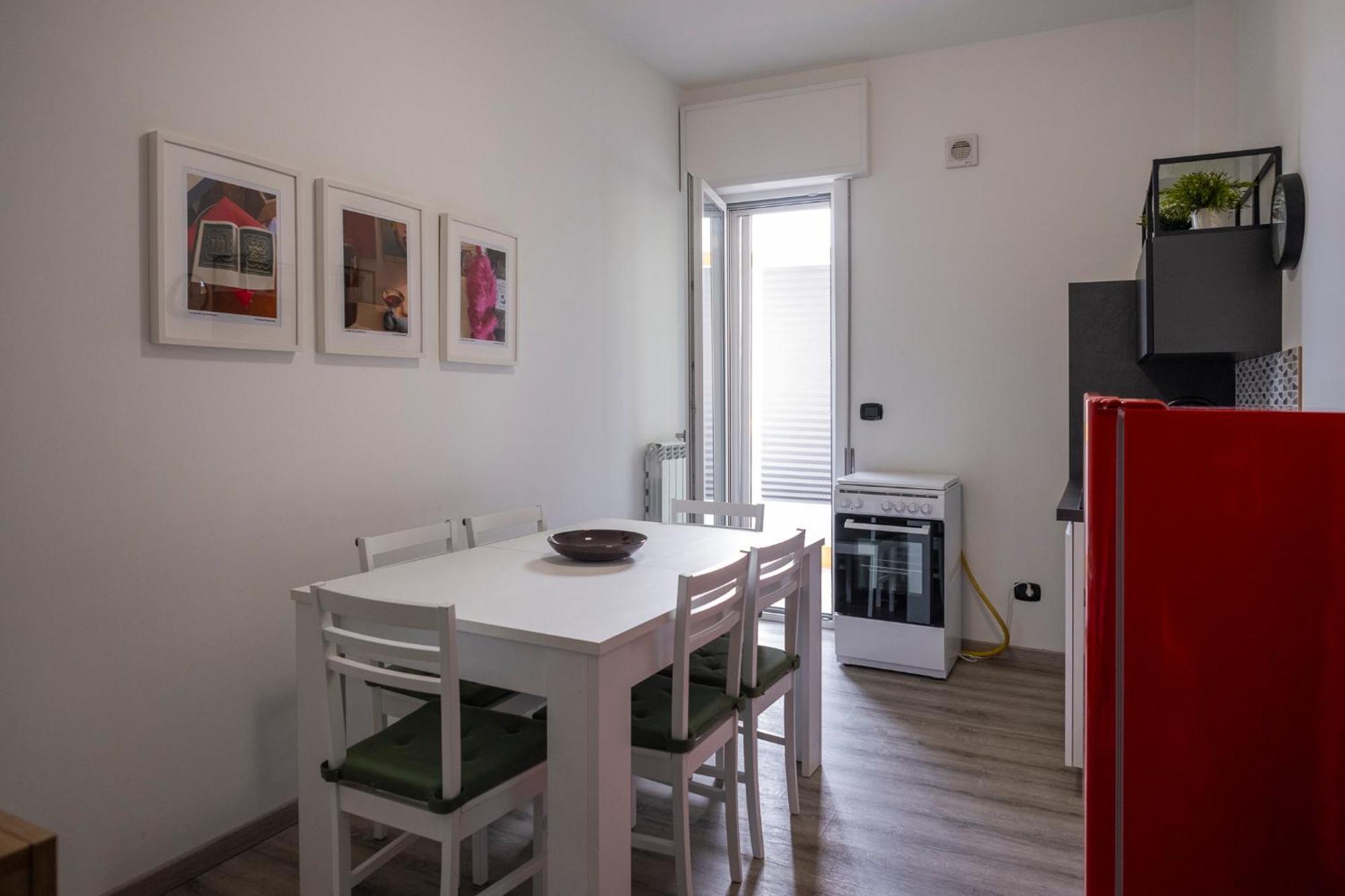 Caliph House 128 Apartment Бари Екстериор снимка